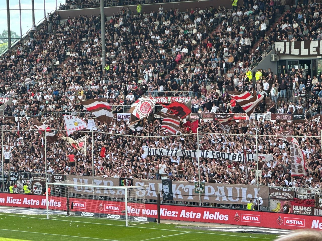 Nebunie în Germania! Au promovat în Bundesliga după 13 ani_8