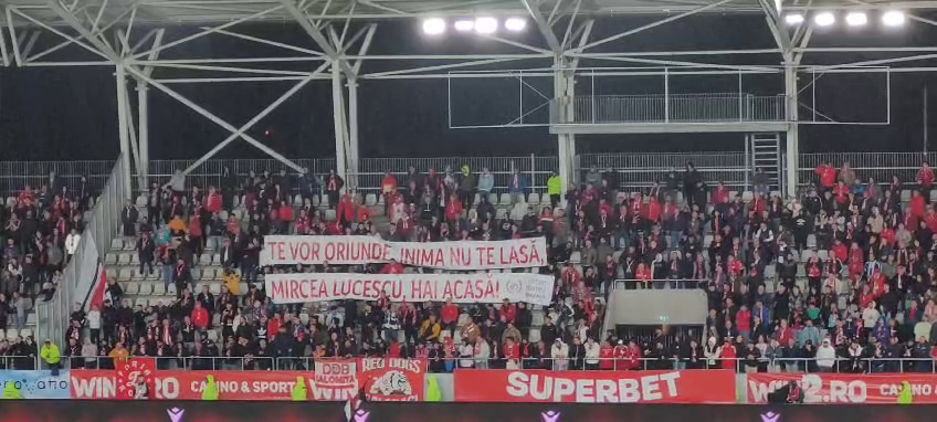 Fanii lui Dinamo, mesaj pentru Mircea Lucescu! Banner-ul afișat la meciul cu UTA Arad_9