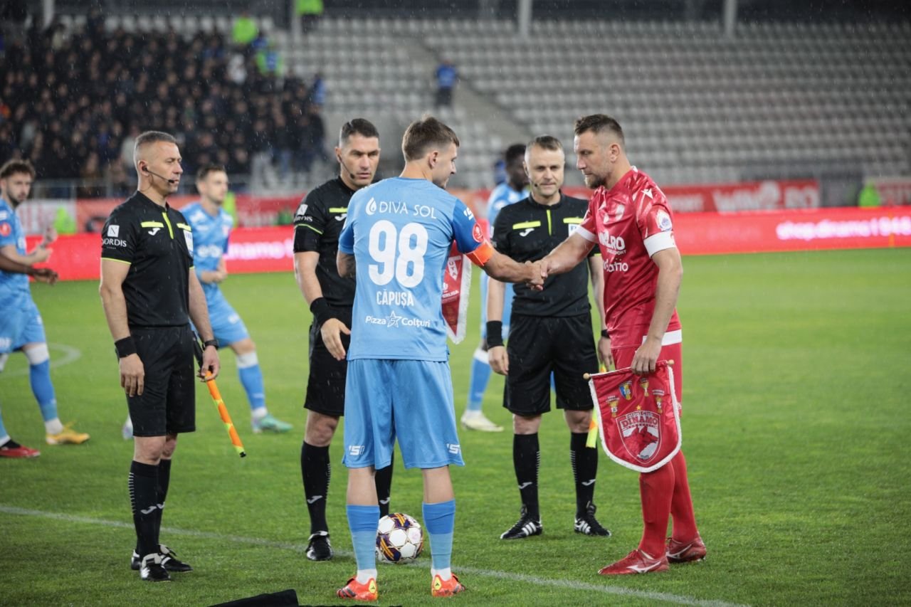 Căpitanul Patriche a fost eliminat de pe teren, dar a fost tratat ca un erou de fanii lui Dinamo! _5