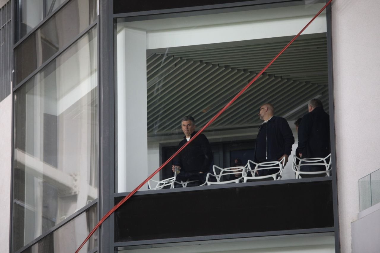 Dinamo a avut suporteri VIP într-o loja discretă de pe arena Arcul de Triumf_5