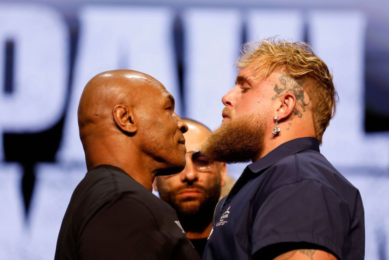 Mike Tyson, într-o formă fizică mai bună decât adversarul cu 30 de ani mai tânăr!_1