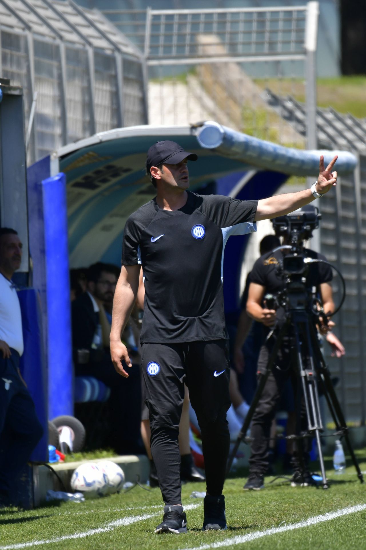Cristian Chivu tremură pe finalul ultimului său sezon ca antrenor la Inter Primavera! Ce s-a întâmplat în penultima etapă și ce urmează pentru el_23