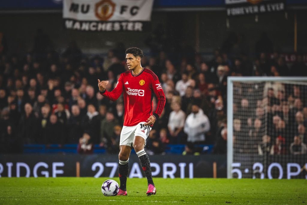 Varane va pleca gratis de la Manchester United! Unde poate ajunge fostul campion mondial_8