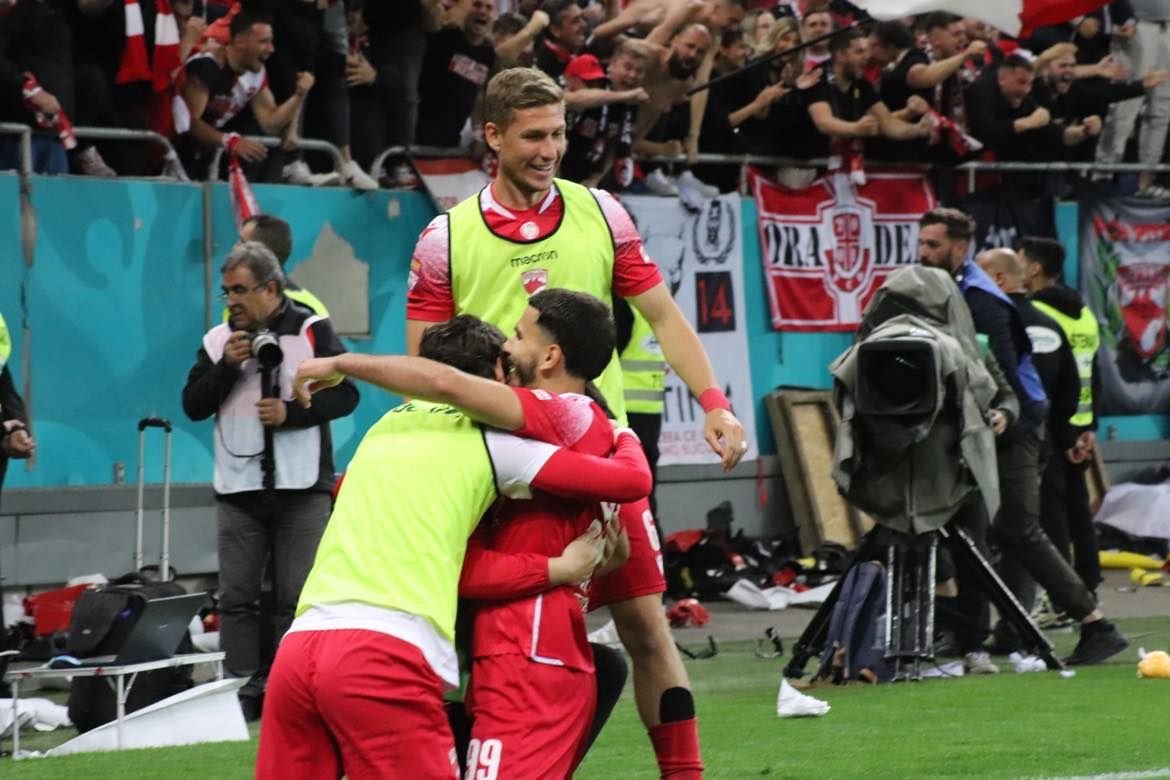 Fostul dinamovist Lamine Ghezali a promovat în prima ligă! Se duelează cu granzii Europei sau rămâne liber de contract în vară?_19