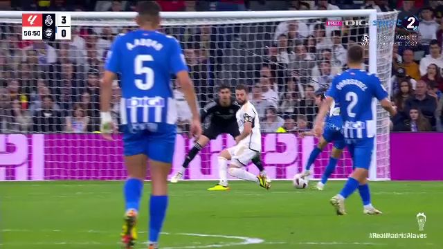 Ianis Hagi, execuție superbă în duelul de pe