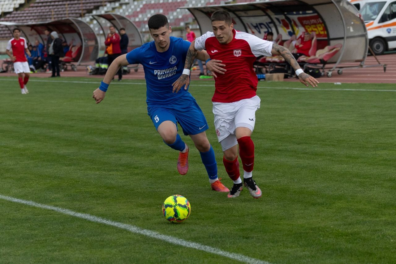 New Dinamo vrea eventul! Echipa de fotbal a lui CS Dinamo a câștigat Cupa și acum luptă pentru finala campionatului_33