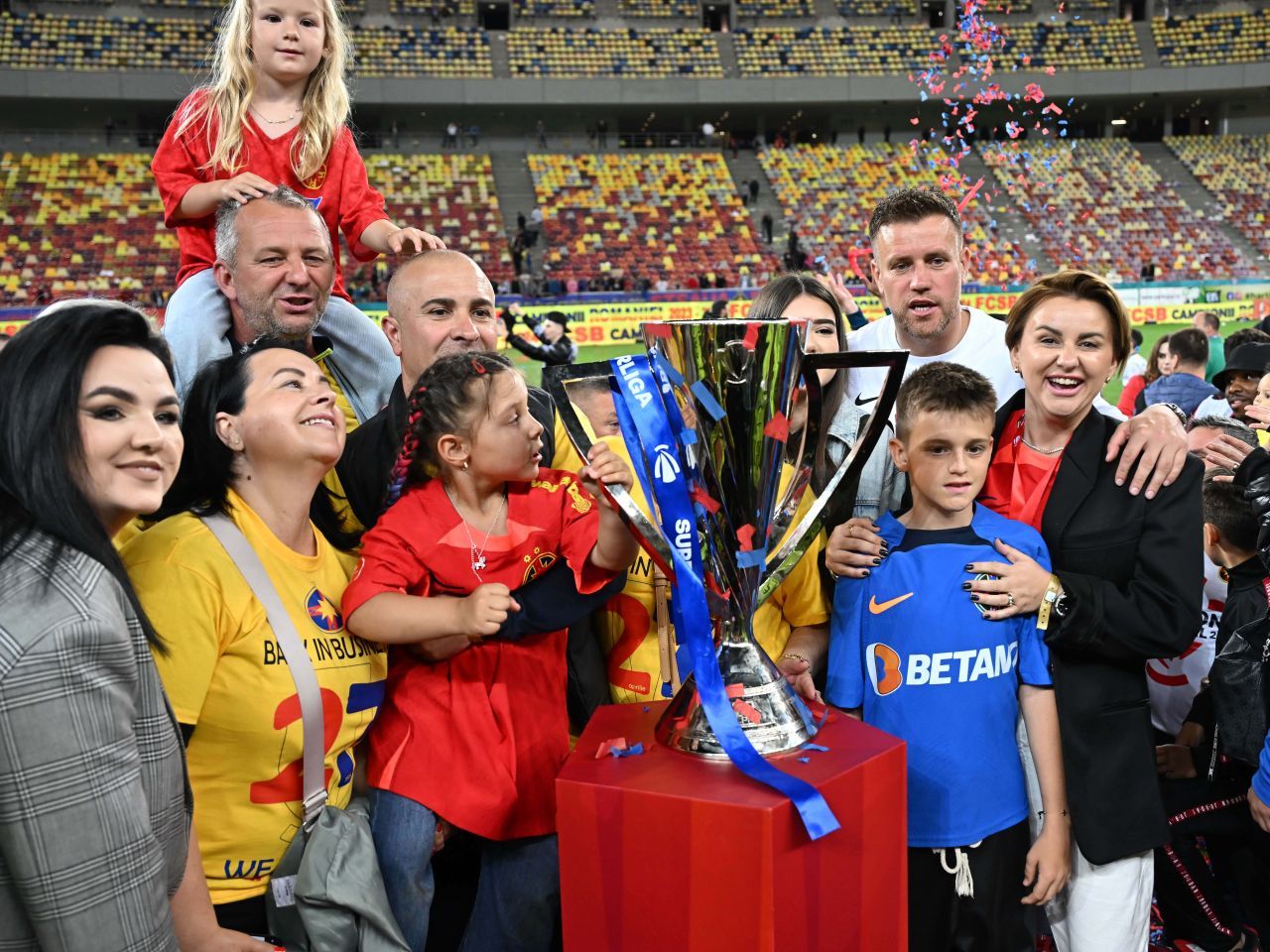 Chiricheș, la un pas de retragere! Chipciu i-a cerut să continue la FCSB: ”M-a sunat, că gata, se lasă!”_17