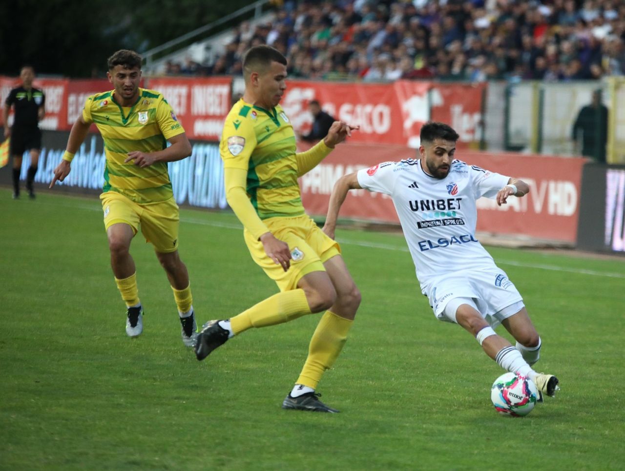 FC Botoșani - CS Mioveni 1-0! Moldovenii au dat lovitura în prelungiri și au prima șansă înainte de retur_1