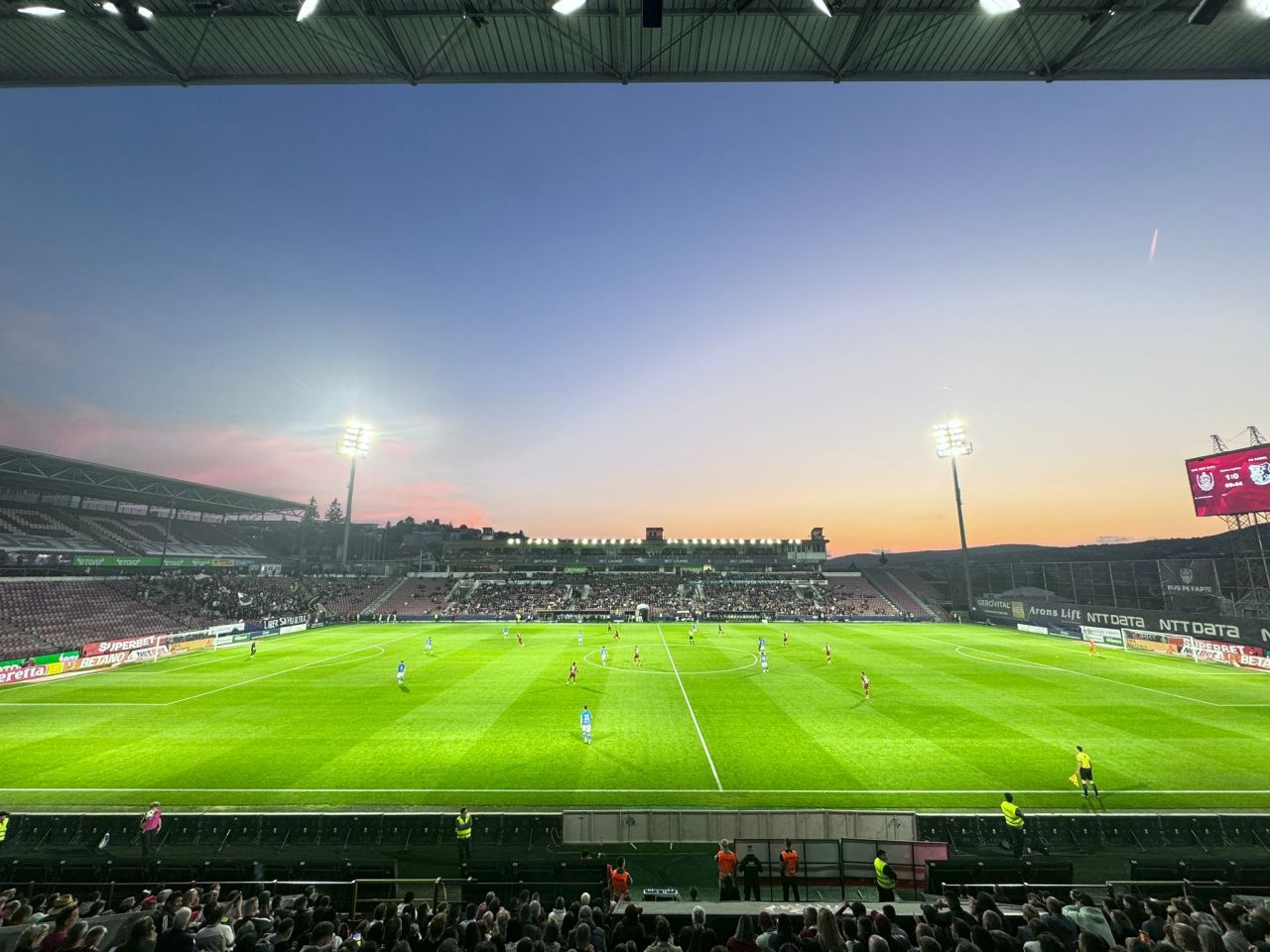 CFR Cluj - Farul Constanța 5-1 & Universitatea Craiova - Sepsi OSK 3-2 | Untold în mai! Festival de goluri la Cluj și răsturnări de situație în Bănie_2