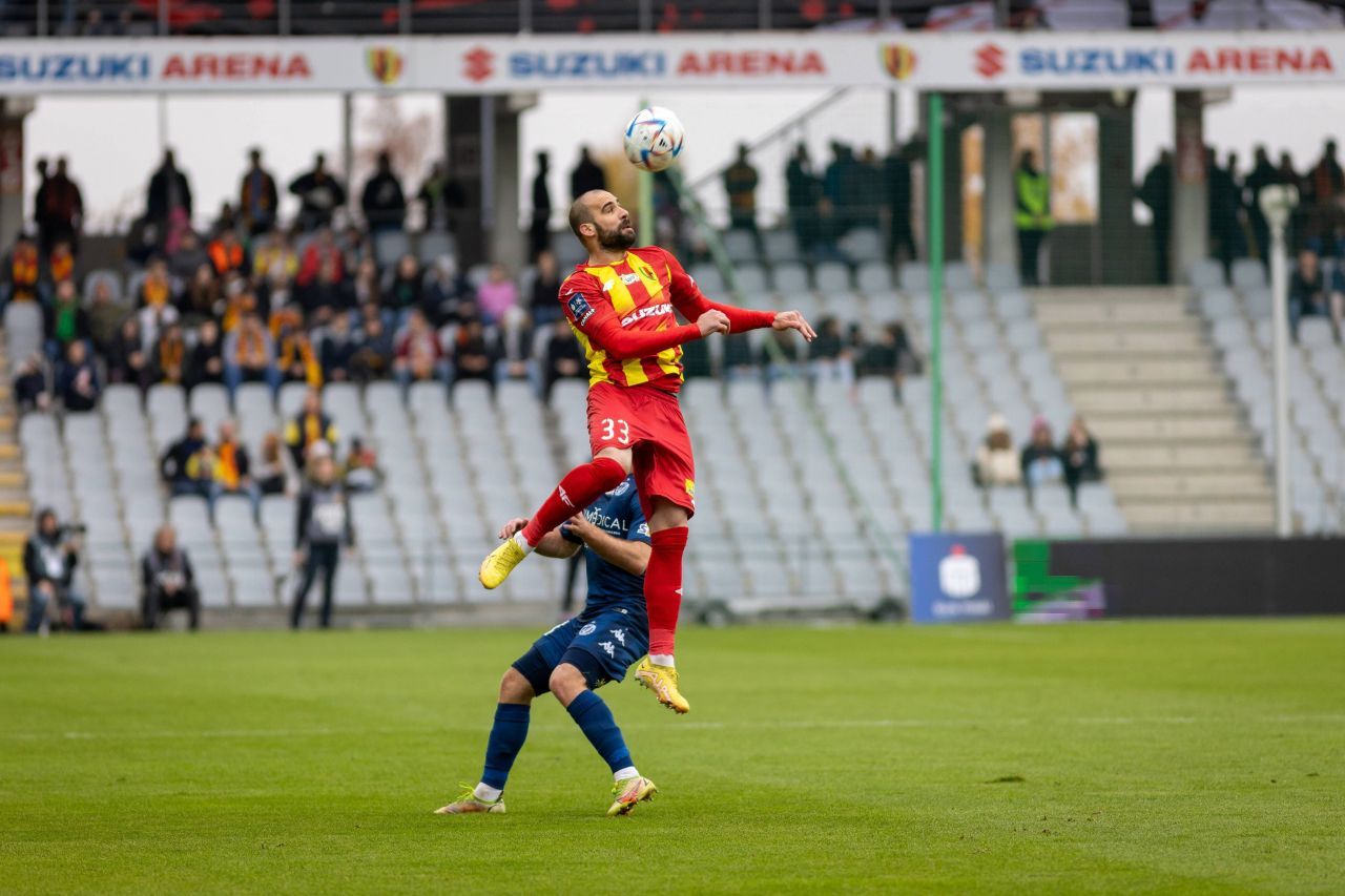 Încă un fotbalist dat afară de Dan Petrescu de la CFR Cluj scrie acum istorie în țara natală!_15