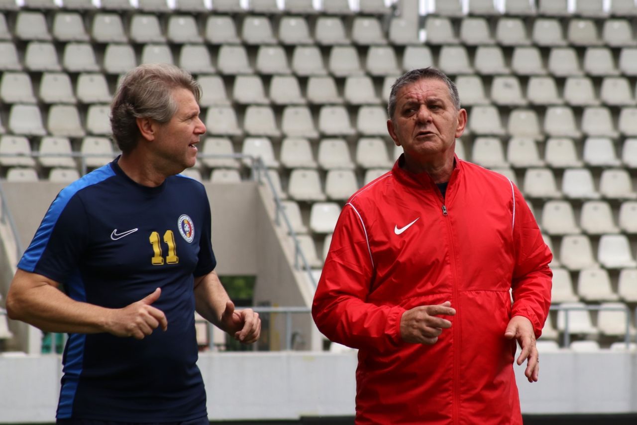 Florin Răducioiu și cel mai frumos gol de la turneul final: