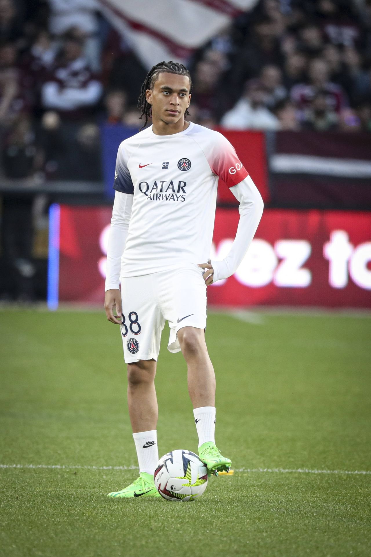 La doar 17 ani, fratele lui Kylian Mbappe e aproape de mutarea carierei! _6
