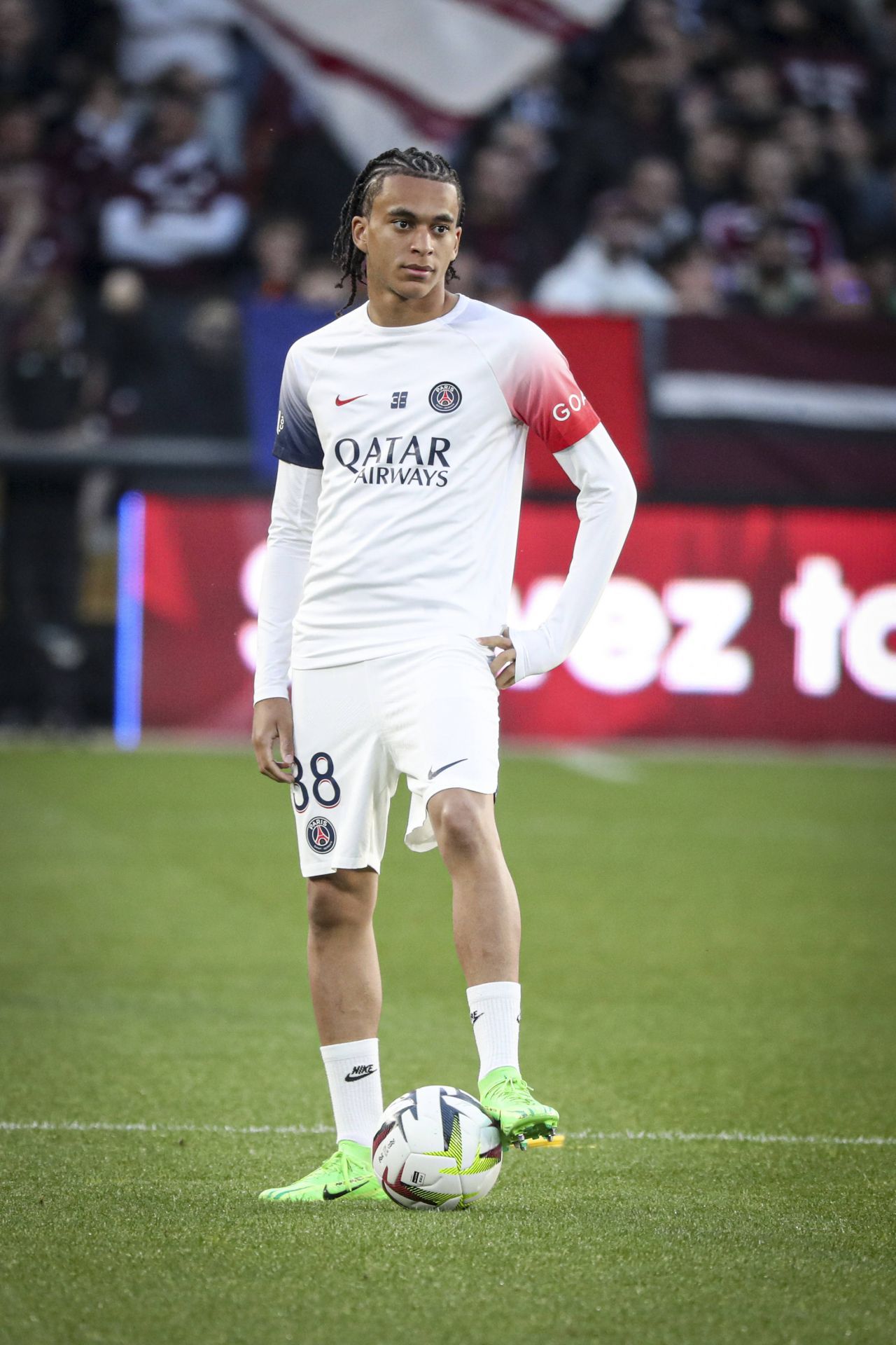 La doar 17 ani, fratele lui Kylian Mbappe e aproape de mutarea carierei! _6