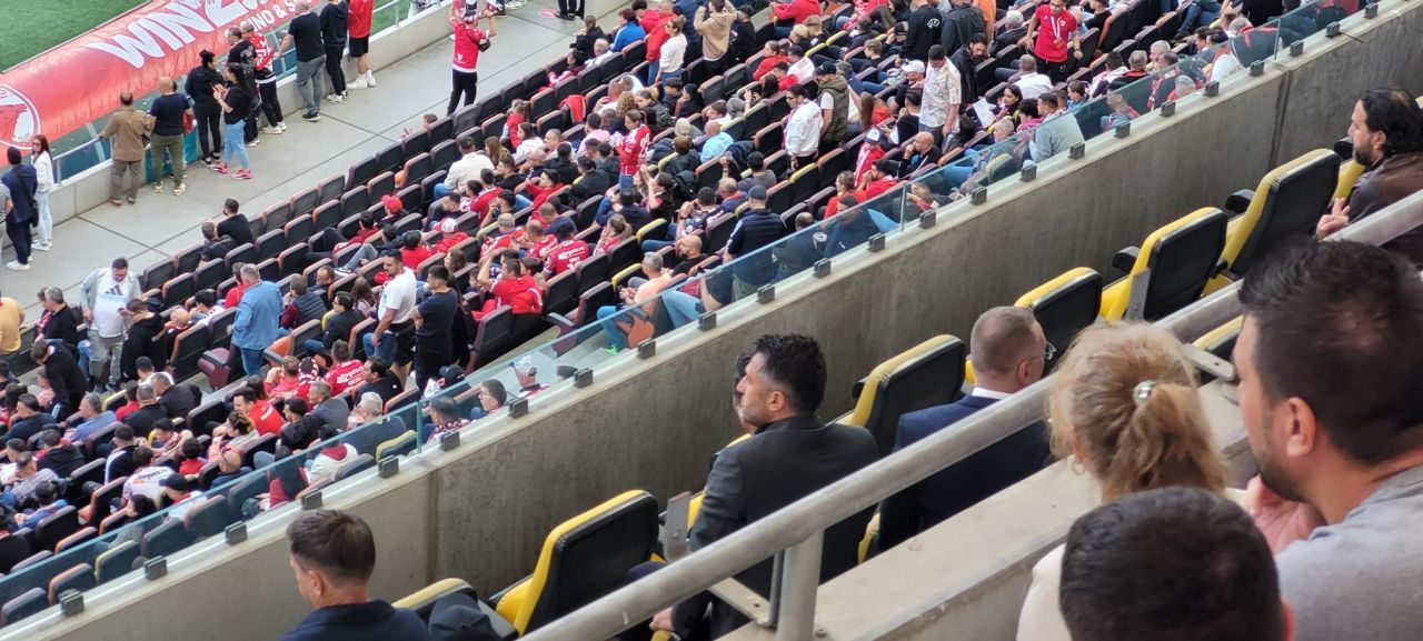 Comando pentru câini! Lupescu, Bratu, Zăvăleanu și mulți alții s-au prezentat la stadion!_3