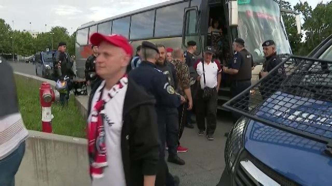Reacția presei maghiare după ce steagul Ținutului Secuiesc a fost interzis pe Arena Națională. Suporter: