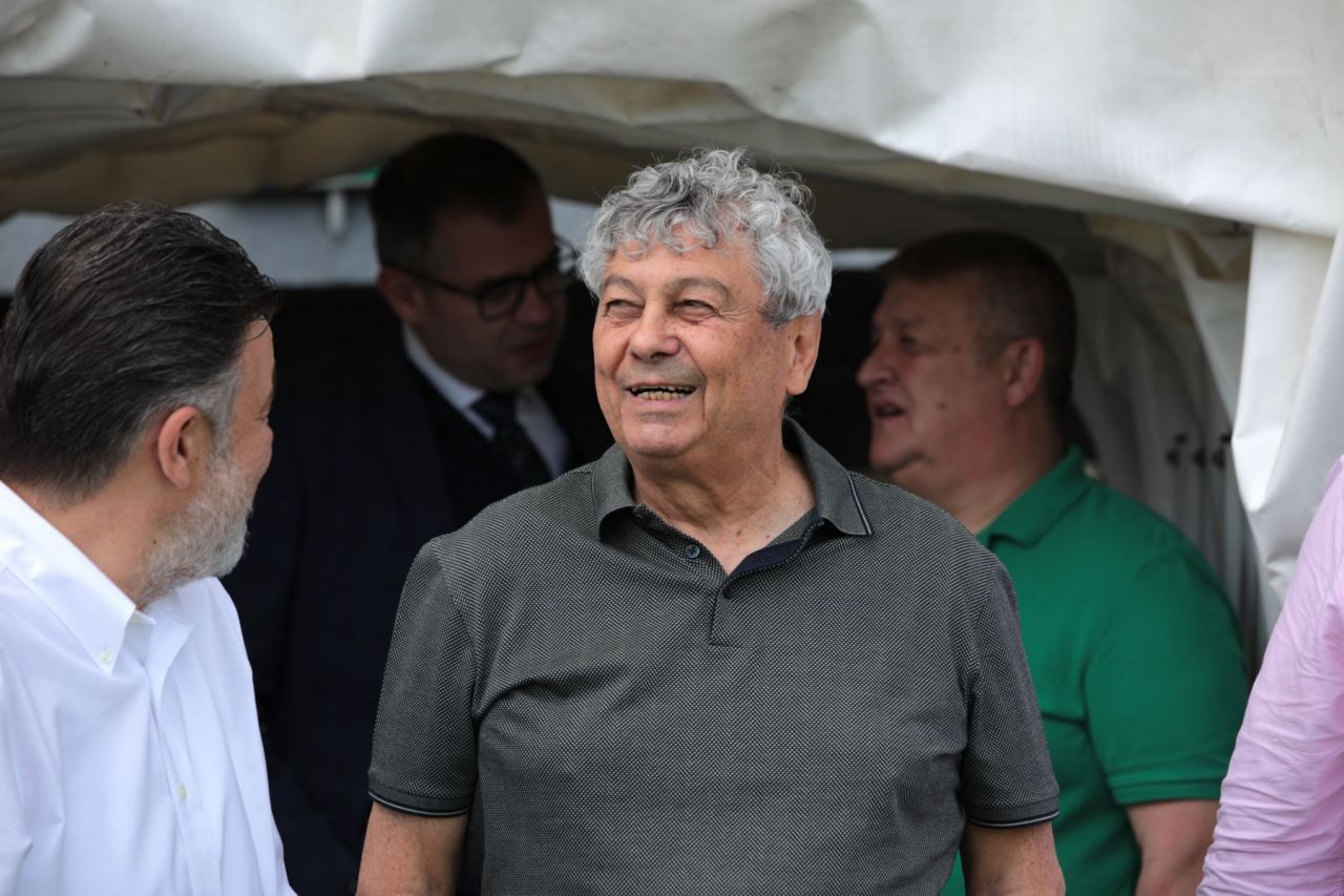 Jucătorii Generației de Aur, în formă fizică tot mai bună. Astăzi au fost vizitați de Mircea Lucescu și Gabi Balint_22