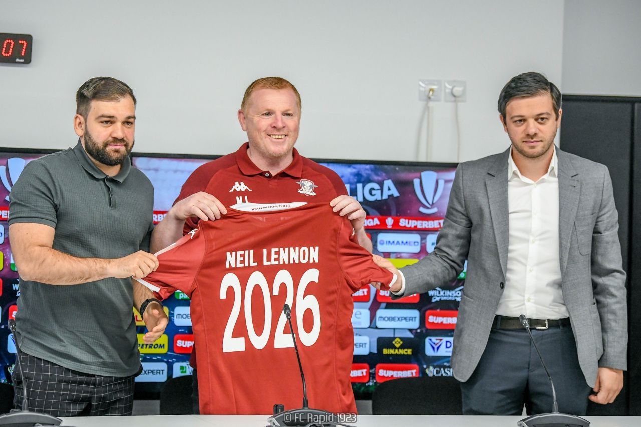 Neil Lennon, avertizat de un fost antrenor al naționalei: