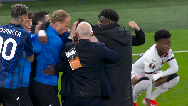 Imaginile bucuriei la Dublin, după ce Atalanta a câștigat UEL! A fost nebunie imediat după fluierul de final al lui Istvan Kovacs_3