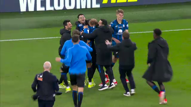 Imaginile bucuriei la Dublin, după ce Atalanta a câștigat UEL! A fost nebunie imediat după fluierul de final al lui Istvan Kovacs_32
