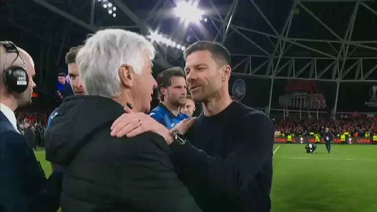 Cum a reacționat Xabi Alonso după gestul făcut de Gian Piero Gasperini (23/05/2024)