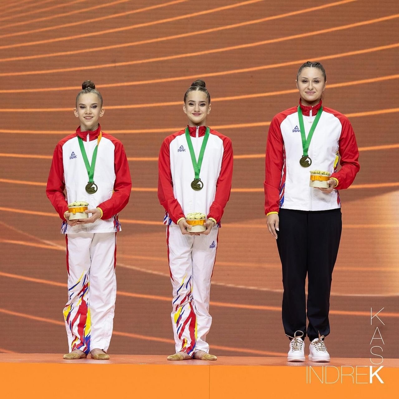 România este campioană europeană la gimnastică ritmică! Minunatele Amalia Lică și Lisa Garac, fără rival_7