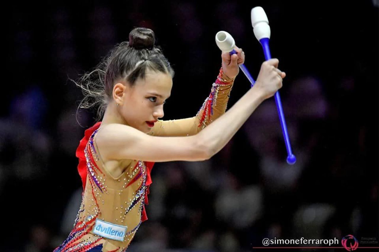 România este campioană europeană la gimnastică ritmică! Minunatele Amalia Lică și Lisa Garac, fără rival_1