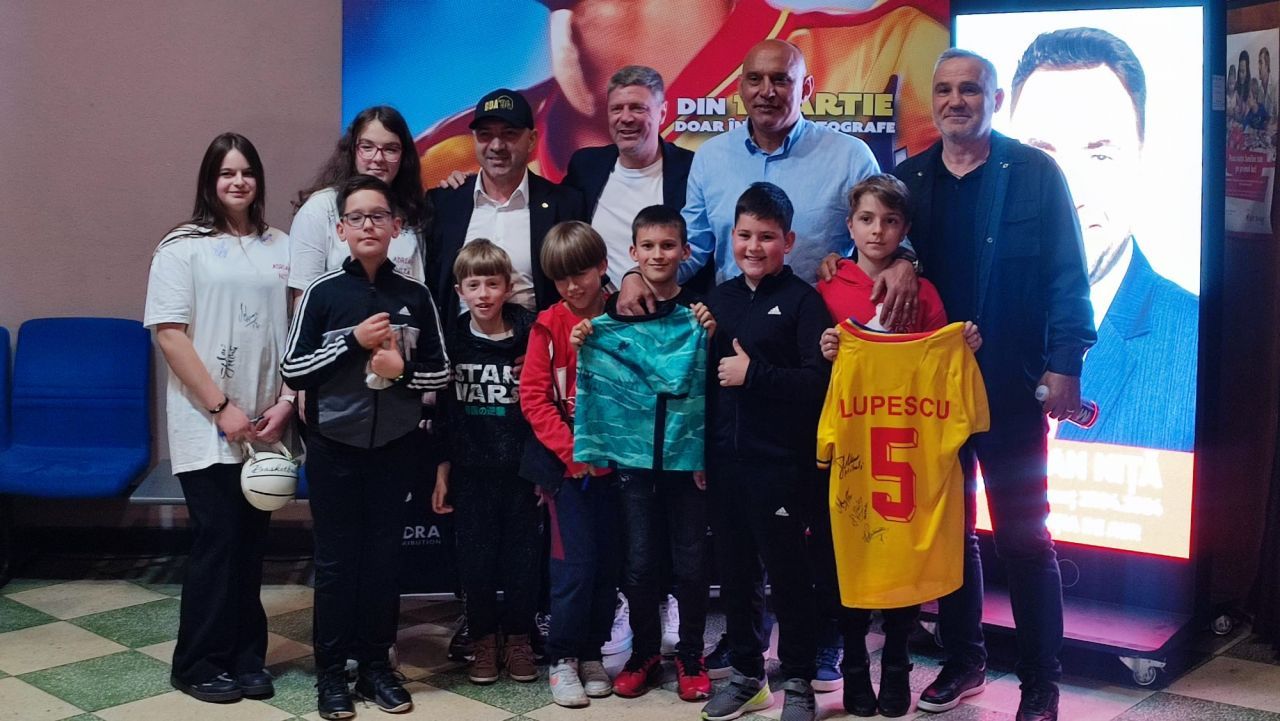 Cum arată lotul World Stars pentru meciul cu Generația de Aur (sâmbătă de la 20:30, Pro TV și VOYO)_12