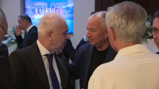 Întâlnire de gradul zero între Dan Petrescu și Ilie Dumitrescu după episodul ”Uit telefonul tău, uită-l și tu pe al meu!”_20
