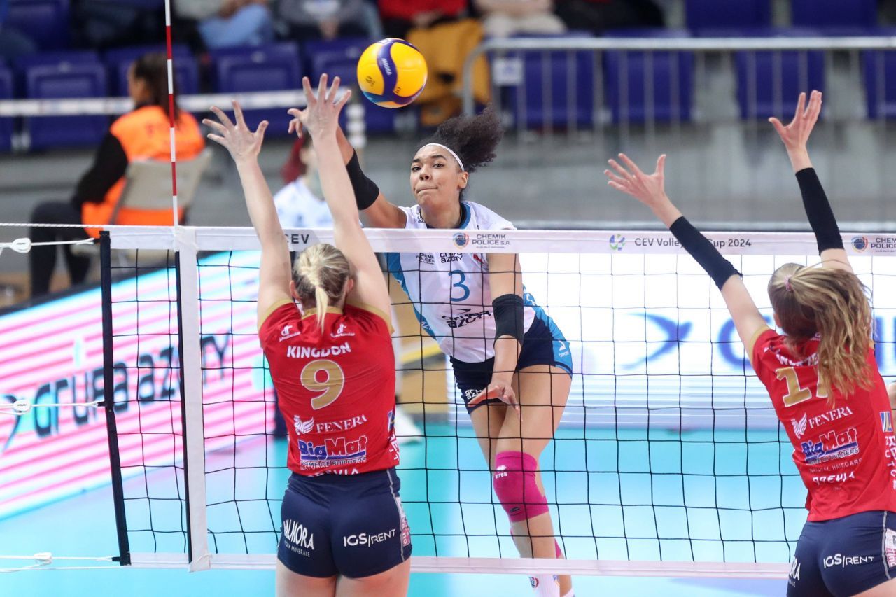 Încă un succes pentru fetele noastre în Golden League, cu Eliza Inneh MVP! Victorie scurtă, într-o oră de joc_13