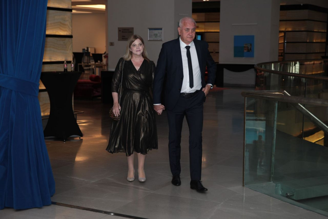 Imagini spectaculoase de la dineul Generației de Aur! Mourinho, Stoicikov, Dida și Saviola, printre invitații speciali_6