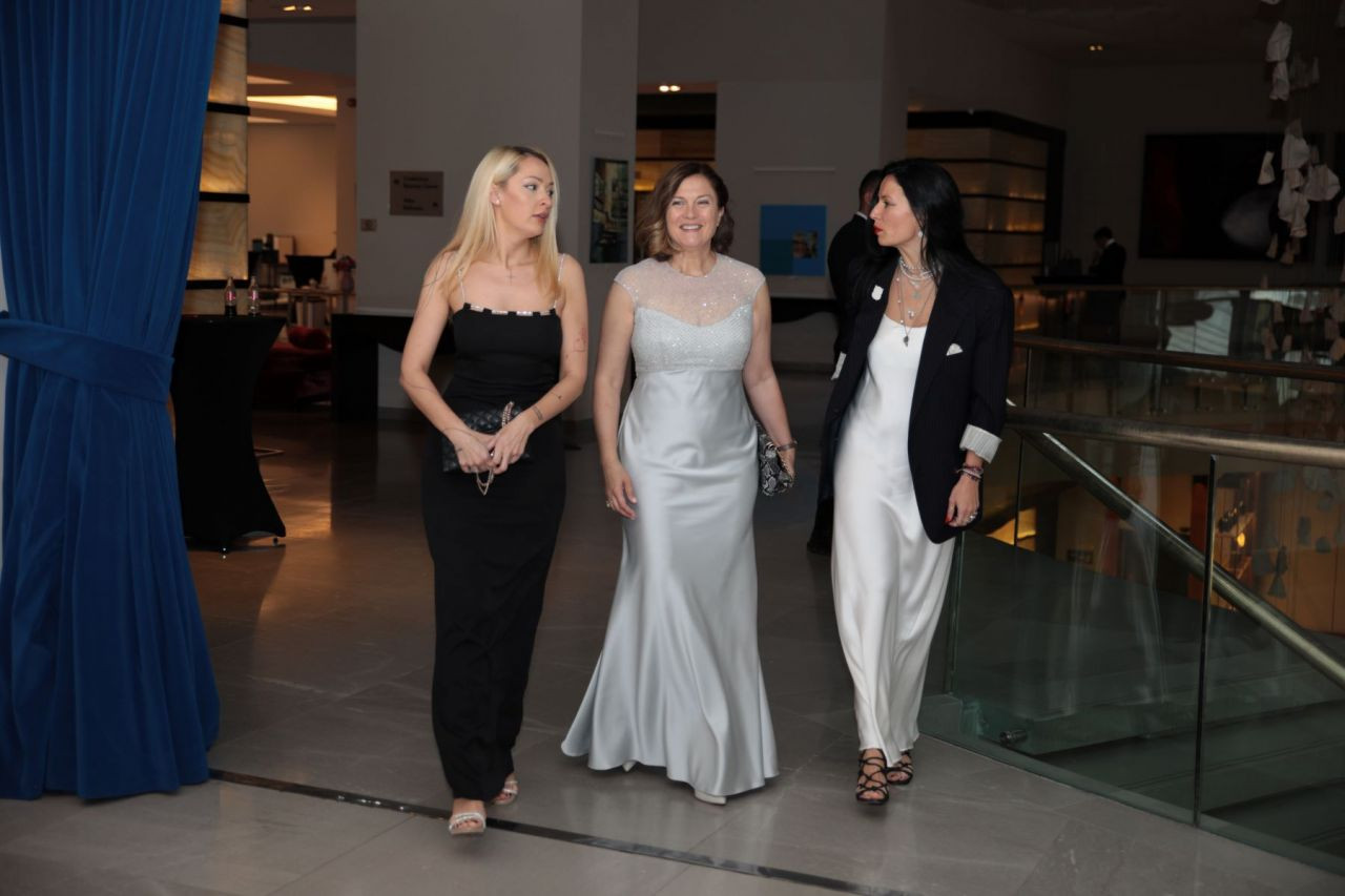 Imagini spectaculoase de la dineul Generației de Aur! Mourinho, Stoicikov, Dida și Saviola, printre invitații speciali_18