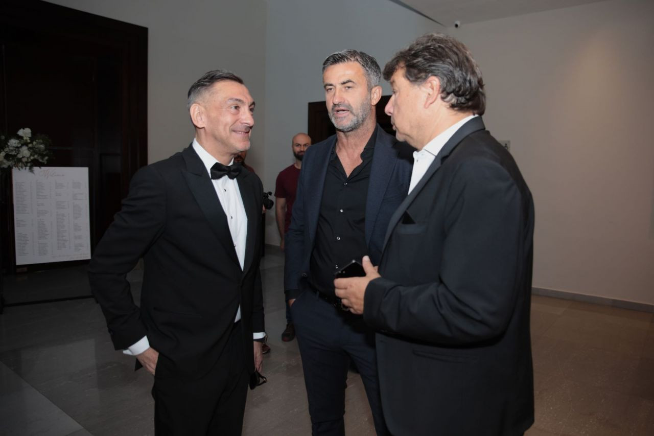 Imagini spectaculoase de la dineul Generației de Aur! Mourinho, Stoicikov, Dida și Saviola, printre invitații speciali_37