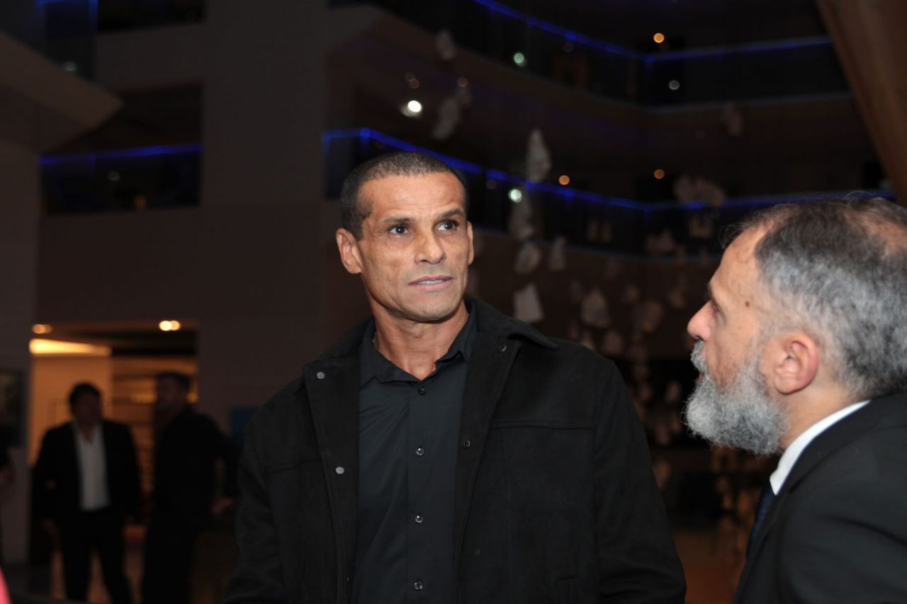 Imagini spectaculoase de la dineul Generației de Aur! Mourinho, Stoicikov, Dida și Saviola, printre invitații speciali_48