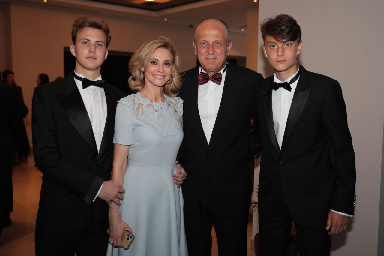 Imagini spectaculoase de la dineul Generației de Aur! Mourinho, Stoicikov, Dida și Saviola, printre invitații speciali_58