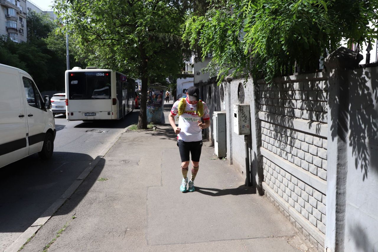 Călătorie către Euro 2024 | El este fanul român care a plecat pe jos până la Munchen, ca să vadă meciul