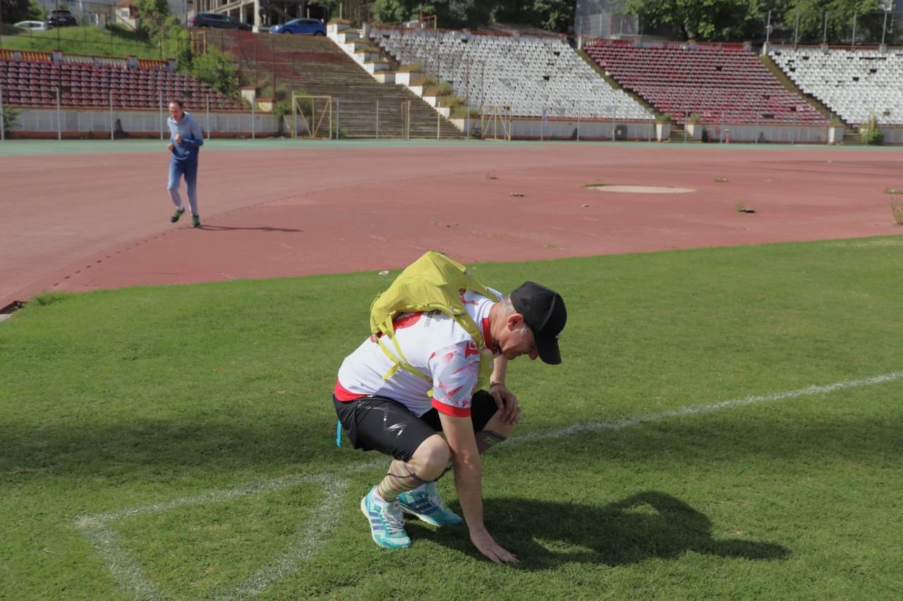 Călătorie către Euro 2024 | El este fanul român care a plecat pe jos până la Munchen, ca să vadă meciul 