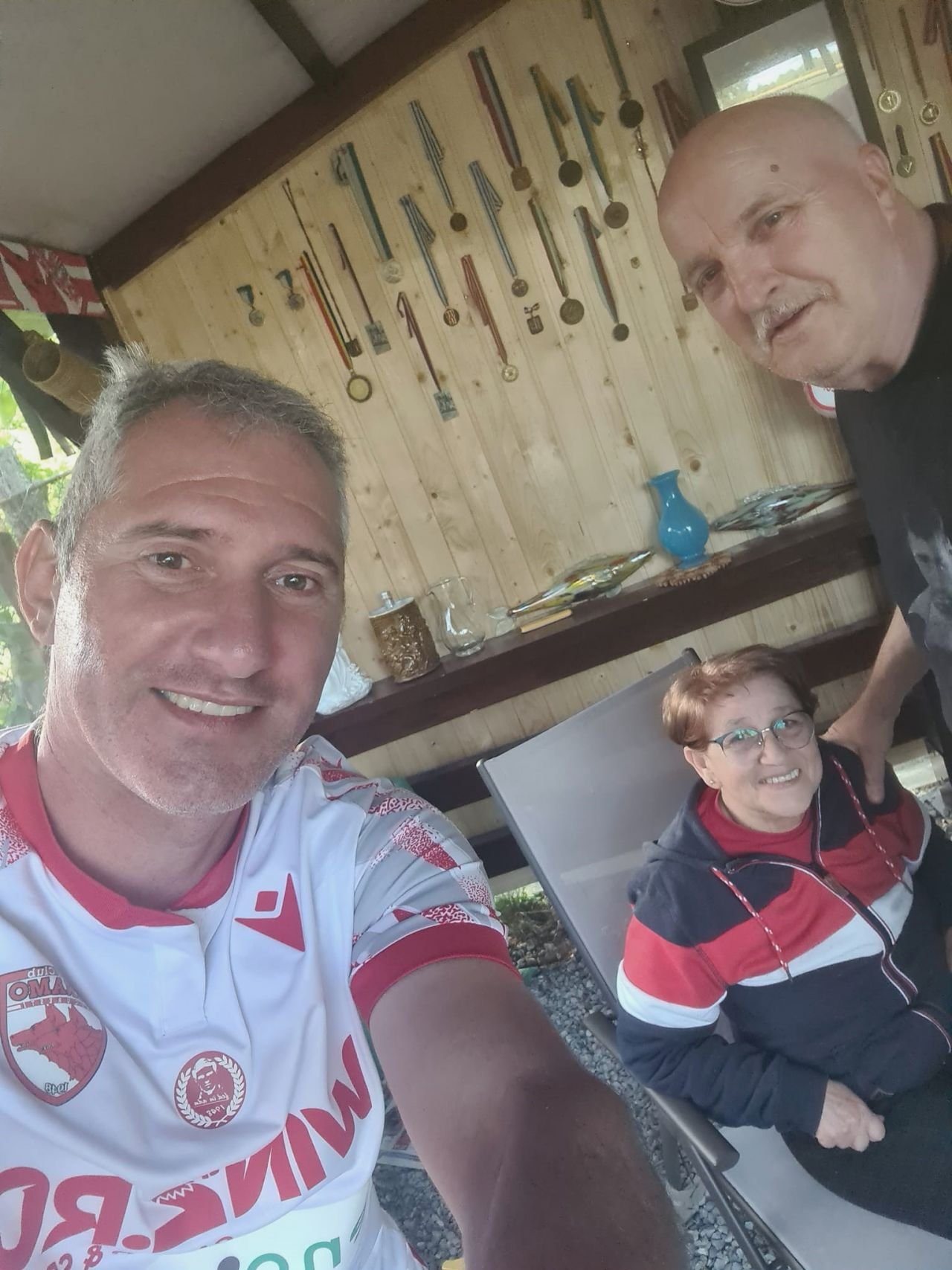 Călătorie către Euro 2024 | El este fanul român care a plecat pe jos până la Munchen, ca să vadă meciul 