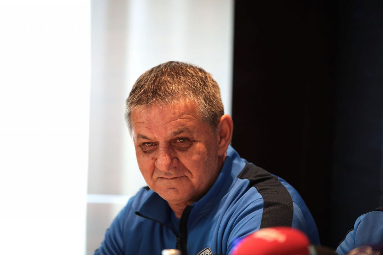 Marius Lăcătuș, show la interviu! Ce a declarat Fiara după ce a jucat &icirc;n meciul Generației de Aur