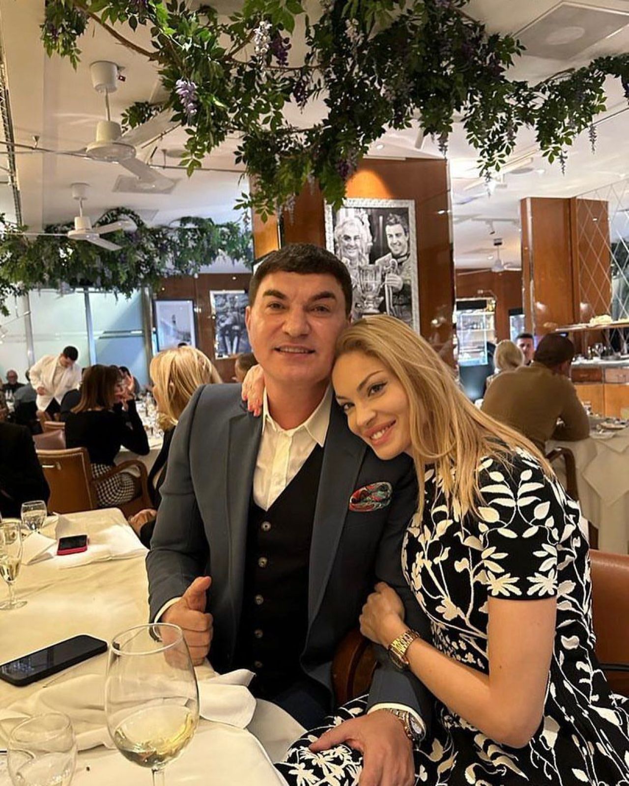 Valentina Pelinel și-a făcut apariția la meciul de adio al Generației de Aur! Cum a fost surprinsă soția lui Cristi Borcea_57