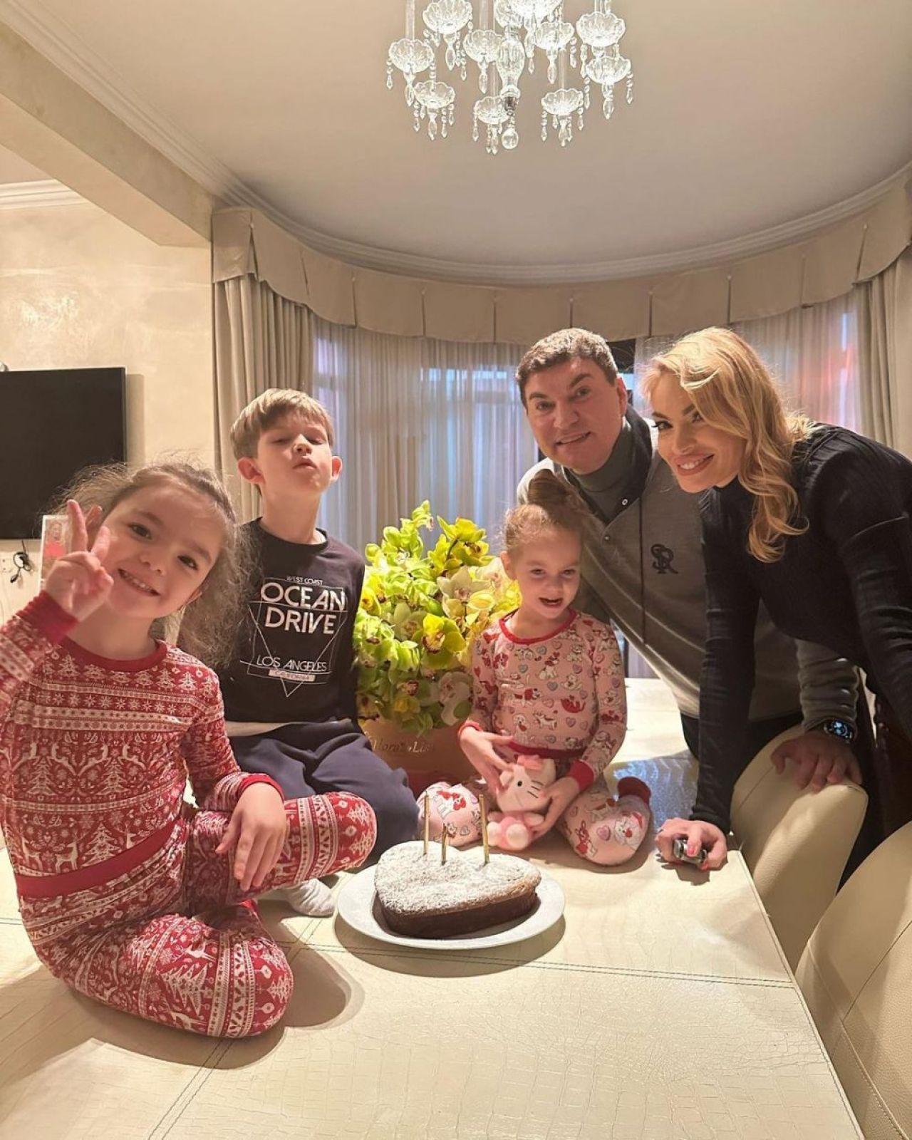 Valentina Pelinel și-a făcut apariția la meciul de adio al Generației de Aur! Cum a fost surprinsă soția lui Cristi Borcea_85