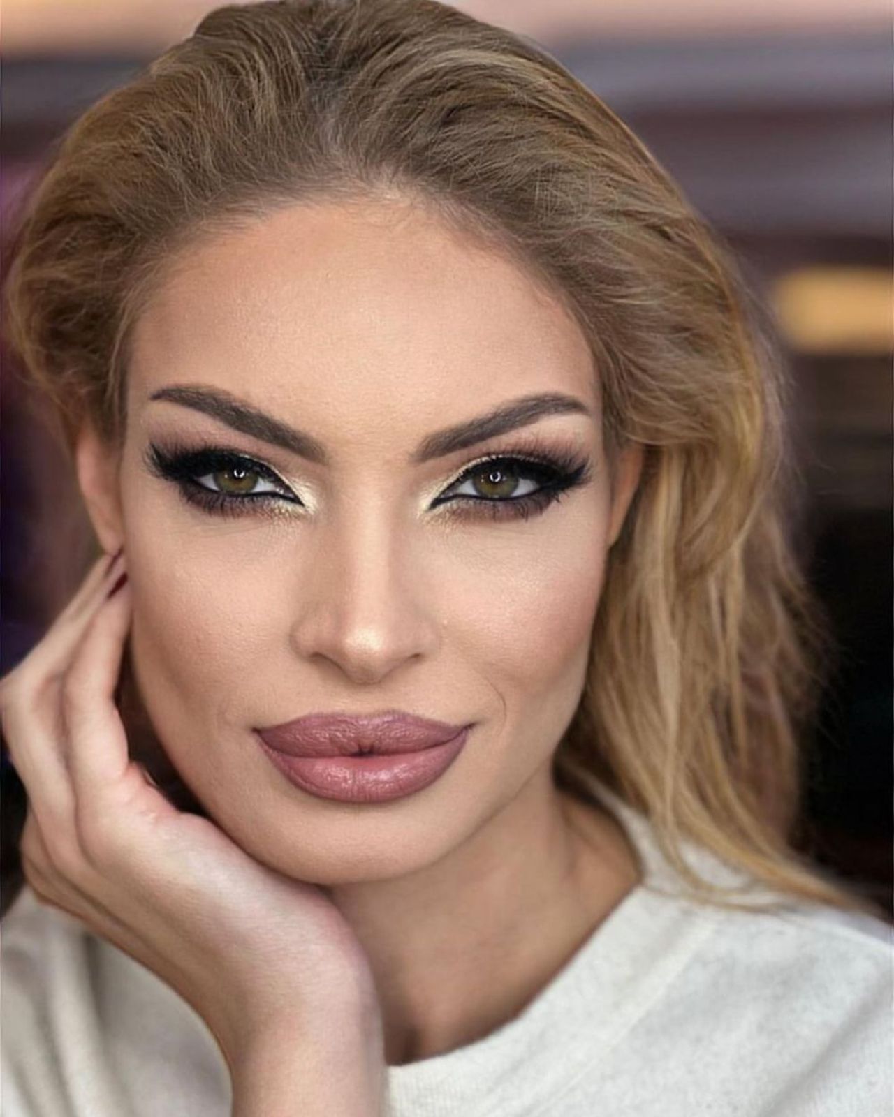 Valentina Pelinel și-a făcut apariția la meciul de adio al Generației de Aur! Cum a fost surprinsă soția lui Cristi Borcea_99
