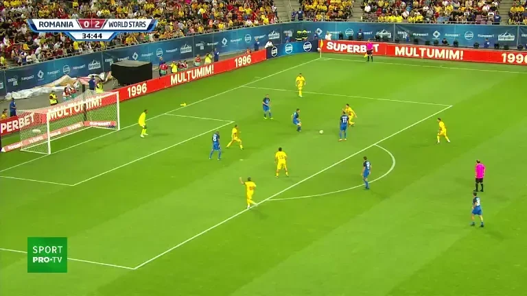 Gică Hagi ratează colosal din interiorul careului! Generația de Aur - World Stars (PRO TV VOYO)