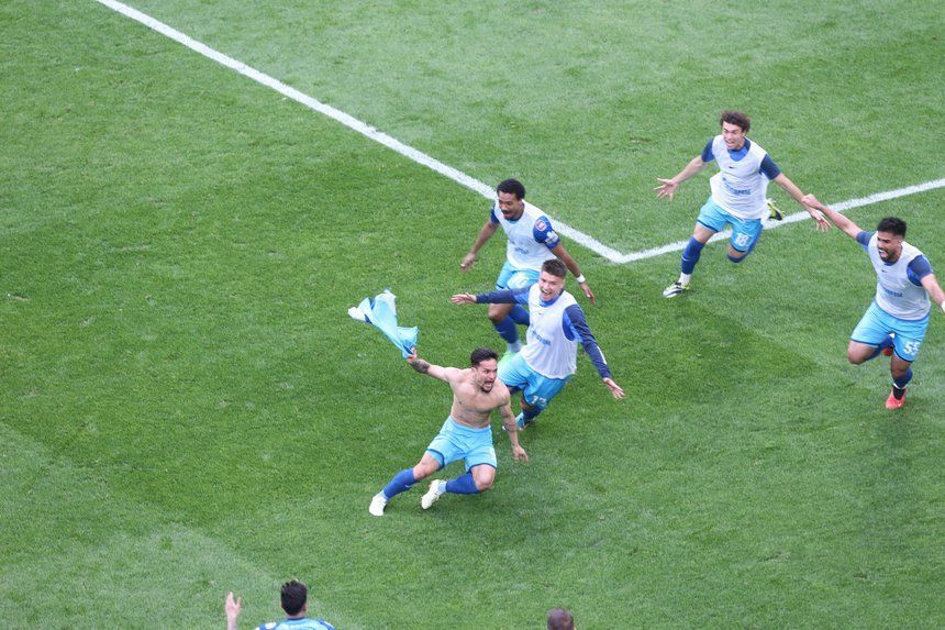 Echipa lui Vladimir Putin a câștigat titlul pentru a șasea oară consecutiv! Dinamo Moscova, marea perdantă_2