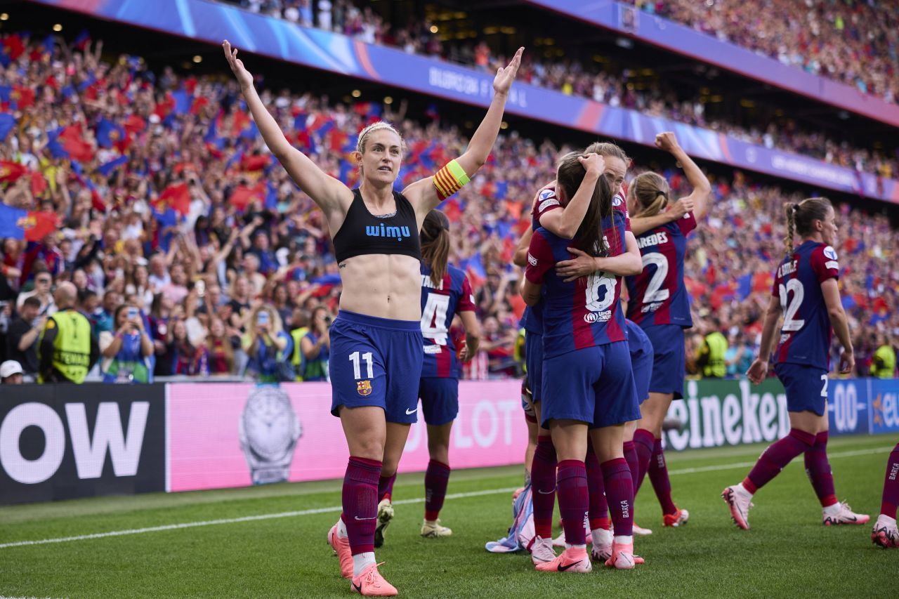 Alexia Putellas și-a dat jos tricoul după ce a marcat în finala Champions League! ”Balonul de Aur” al Barcelonei, fenomenală în prelungiri_8