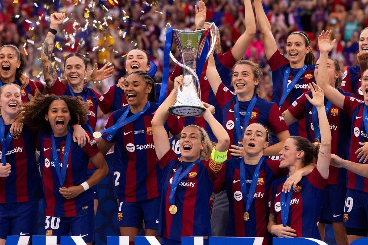 Alexia Putellas și-a dat jos tricoul după ce a marcat în finala Champions League! ”Balonul de Aur” al Barcelonei, fenomenală în prelungiri_12