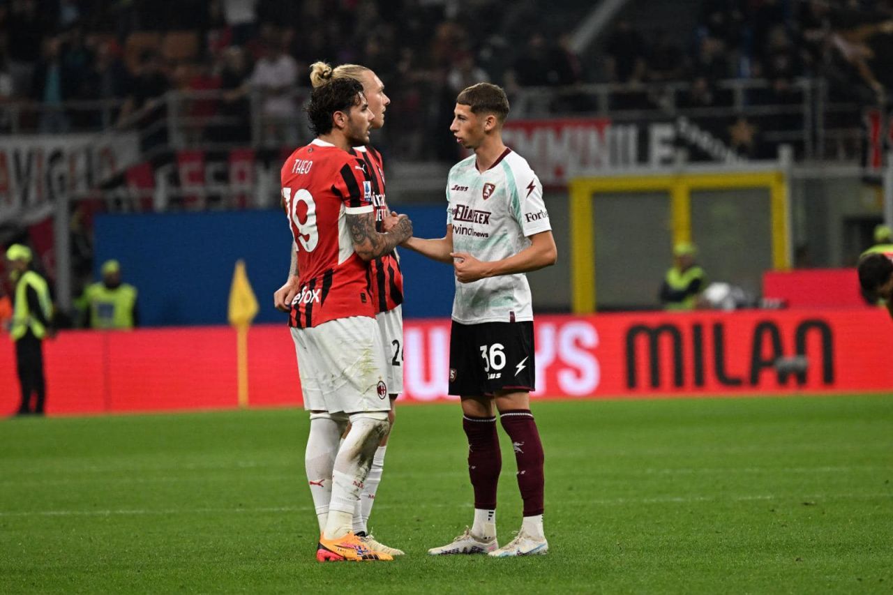 Minute ”promițătoare” pe San Siro pentru românul Andres Sfait în surpriza AC Milan - Salernitana 3-3!_6