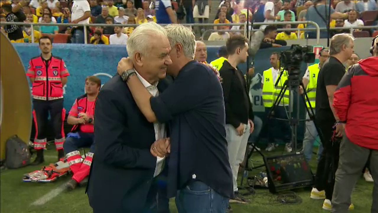 Ce i-a șoptit Jose Mourinho lui Anghel Iordănescu la ureche_11