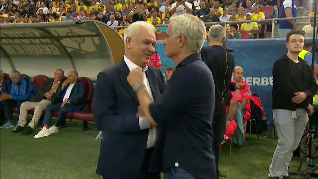 Ce i-a șoptit Jose Mourinho lui Anghel Iordănescu la ureche_15