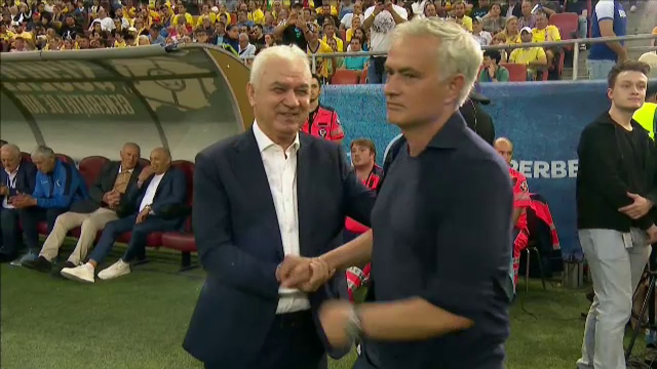 Ce i-a șoptit Jose Mourinho lui Anghel Iordănescu la ureche_16