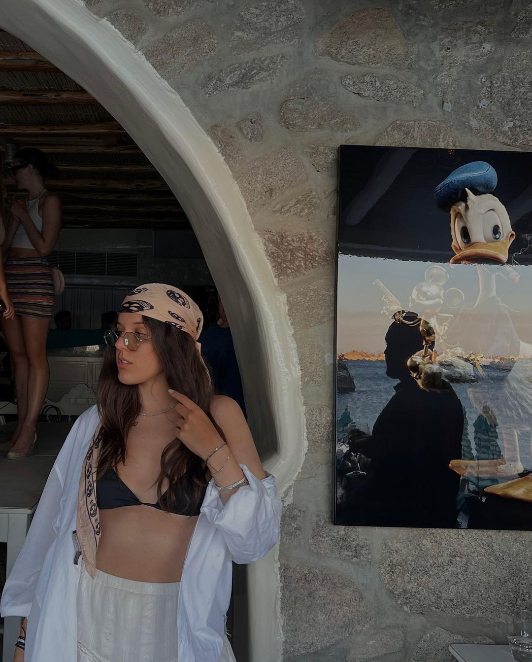 Una mai frumoasă decât cealaltă! Fiicele lui Gică Popescu și Ilie Dumitrescu, apariții spectaculoase la meciul Generației de Aur_6